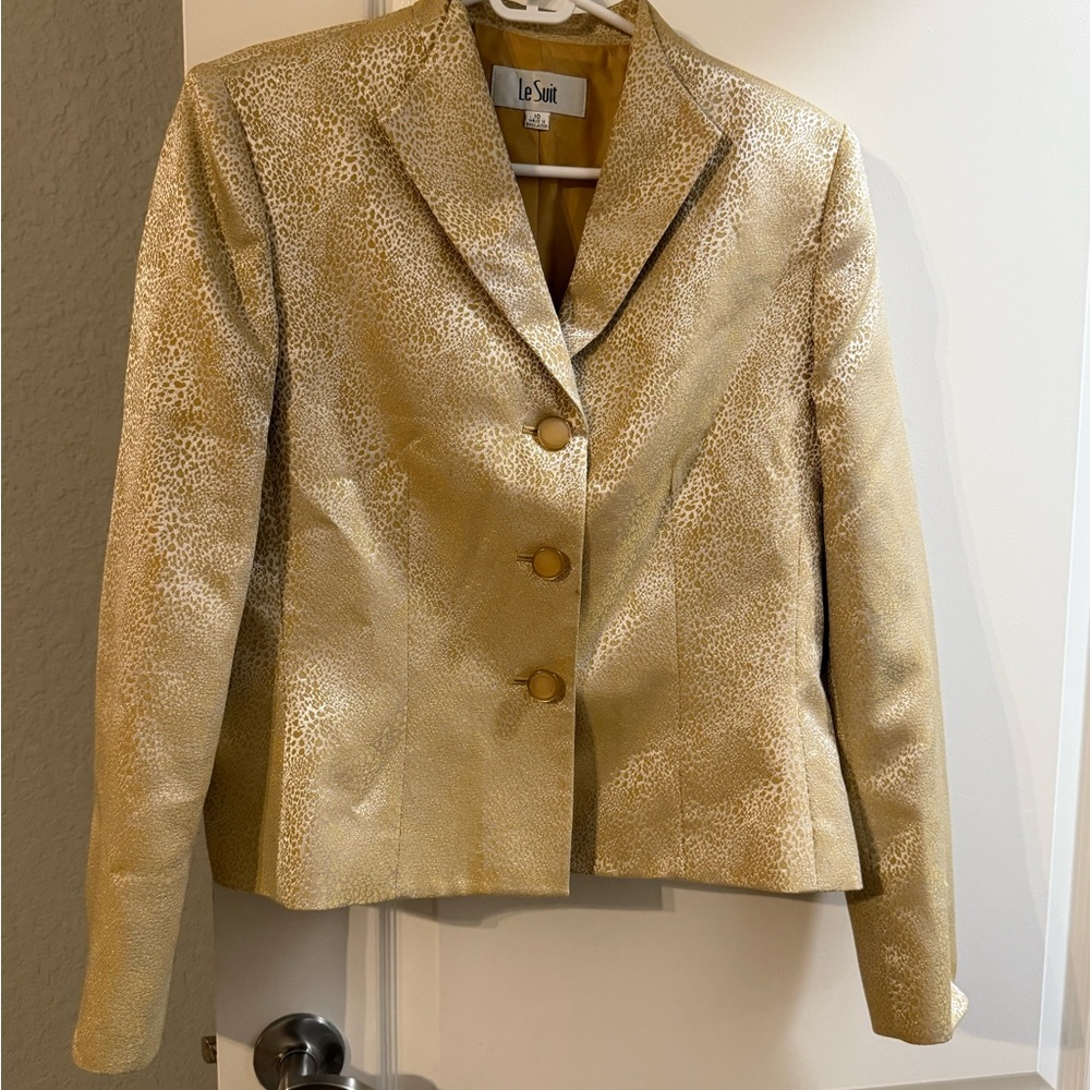 Le Suit Metallic Gold Blazer